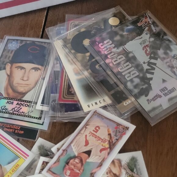 Basball Card Collection (Box Lot4) - Picture 3 of 3